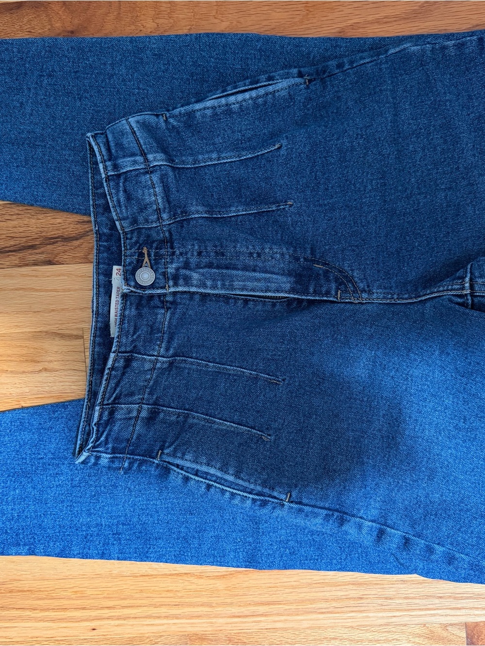 Levi's Dark Blue High waisted taper Women's Jeans